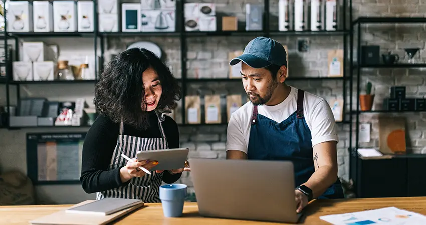 business people on laptop